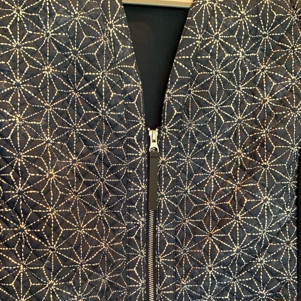 LULULEMON Cardigan and Again Starburst Navy & White Quilted Jacket Size 10 - Picture 5 of 9